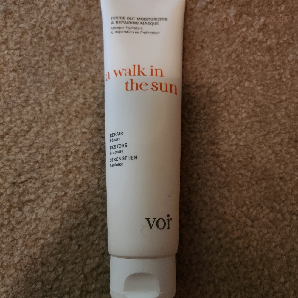 Voir A Walk in the Sun Inside Out Moisturizing & Repairing Masque SEALED